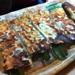 ギョーザ 包君 - ニラ餃子 380円