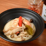 큐우카루이자와 우동 카페 조우타 세이멘조 - 우동 똠얌꿍