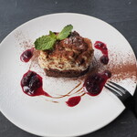 東京基地 - シェリー酒香るティラミス