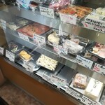 洋惣菜 亀洋 - この日のショーケース