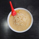 食堂ニューミサ - みそラーメン（半玉）