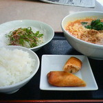 あたか飯店 - 担々麺セット_あたか飯店