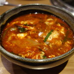 焼肉 山河 - ユッケジャンスープ（辛口）450円