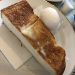 喫茶タチバナ - トーストはバターで♪