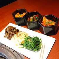 蕃 YORONIKU - 