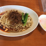 らーめん専門 うしおととり - 汁無し坦々麺温玉添え¥850