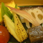 鮨匠なか川 - ヤングコーン・スナップエンドウ・銀鱈の味噌付け