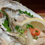 松島 - 生牡蠣です。