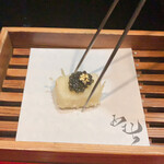 天ぷら酒房 西むら - 山芋キャビア添え