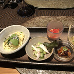 まさら庵TAKUMI - 左が三輪素麺パスタ