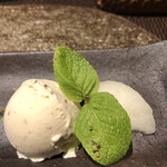 まさら庵TAKUMI - スパイシーアイスと梨