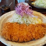 とんかつ しょうざん - ロースカツのアップアップ