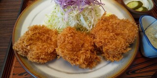 とんかつ しょうざん - ひれかつのアップ