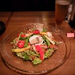 UZU - yasaiサラダ（ハーフ）　748円