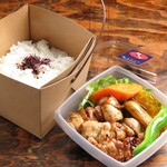 Yakitori (grilled chicken skewers) BOX