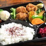 fried Bento (boxed lunch)