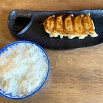 九香 麻辣小麺 - 餃子＋小ライスのセット