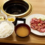 焼肉やまと - 