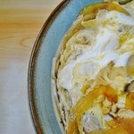 丸川屋 - 「玉子とじそば」左側からです（6/18UP）