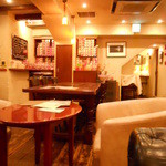 ハイフン - 店内