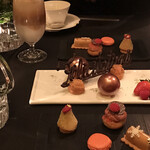 ガストロノミー ジョエル・ロブション - 