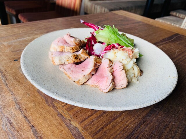 ランチメニュー 閉店 ピグボッテ 梅田店 梅田 バル バール 食べログ