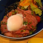 チャワン - 山芋とろとろ赤身肉のローストビーフご飯