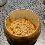 イチリン ハナレ - 『からの麺』山椒麺をよだれ鶏のタレに投入♪