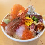 Wakakusa Zushi - 限定：若草海鮮丼