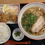 ラーメンとやきそば あかぞう - 