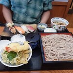 藍屋 - 