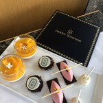 ピーク・ラウンジ - 