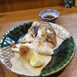 たけし家 - 鯛のかぶと焼き