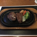 和牛ステーキ桜 - ヒレとロース