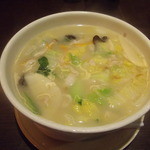 中華料理 華景園 - サービスランチ「豚肉と干しエビ、白菜の塩味湯麺」￥650