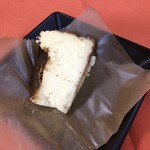 Ata - バスク風チーズケーキ