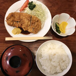 とんかつ めぐろ - 