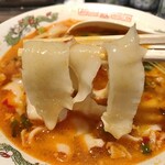 中国家庭料理 王園 - 担々刀削麺税込780円