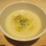上野おフランス亭 - ジャガイモの冷製スープ