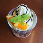 宮田屋 - オレンジとチョコのソフト　600円　飲み物とセットで△50円
