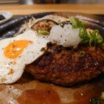 鉄板料理 かめだ - 