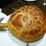 俺のフレンチ - エスカルゴのラグーパイ包み　680円