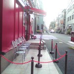 ブラザーズ - 店前に並んだツールとロープが人気店の証 v(^-^)v