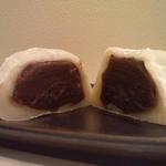 虎ノ門 岡埜榮泉 - 大福断面