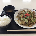 Mitsumaruya - ホルモン焼そば定食