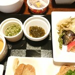 山桜 桃の湯 - サラダ油、小鉢類