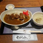 Toronshan - 牛たんカレーセット 990円(税込)