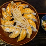 五味八珍 - 浜松餃子定食の餃子