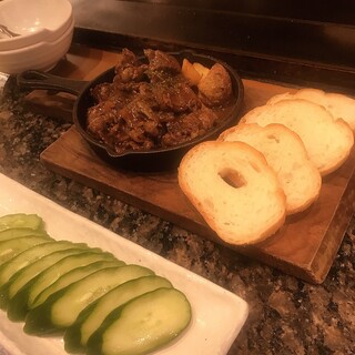 鉄板肉酒場 とーせんぼ_0