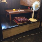 めしや食堂　隠れ屋 - 内観